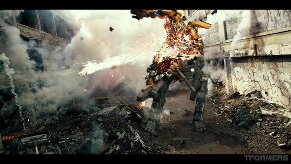 Transformers The Last Knight International Trailer 4K Screencap Gallery 060 (60 of 431)